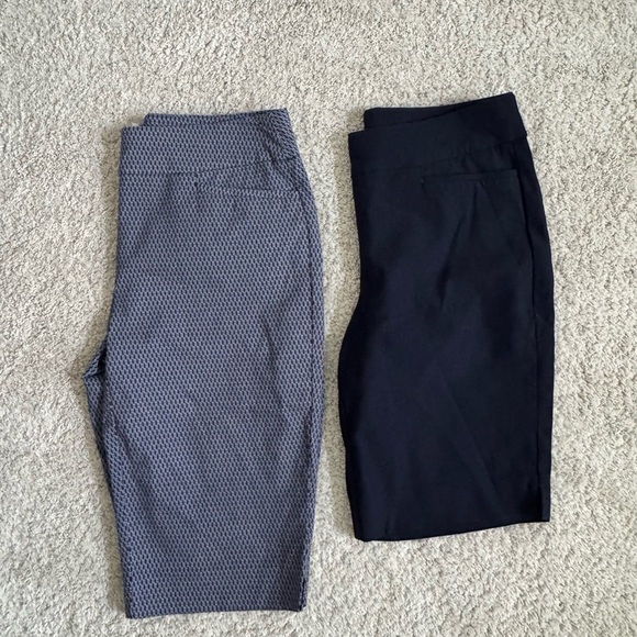 Chico's Bundle of 2 pair of pull on shorts. Chico’s Size 00, US Size 2 Blue - Picture 1 of 14
